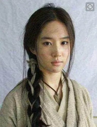 女明星扮演乞丐,那个一个最像真正的“苏企鹅”?那个最美?