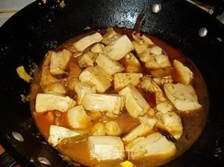 鲢鱼炖豆腐