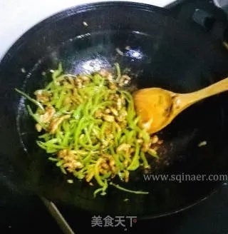 尖椒肉丝