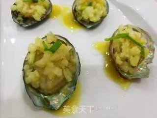 蒜蓉蒸鲍鱼