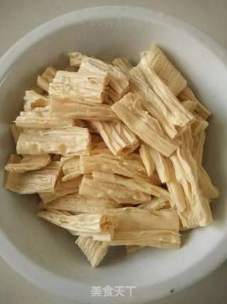 腐竹烧肉