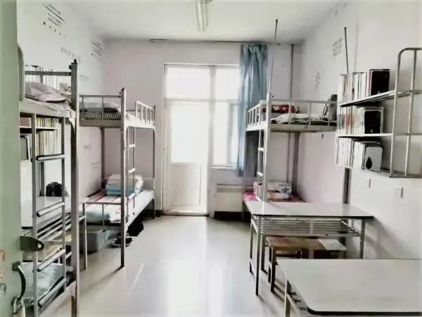 河北金融学院怎么样