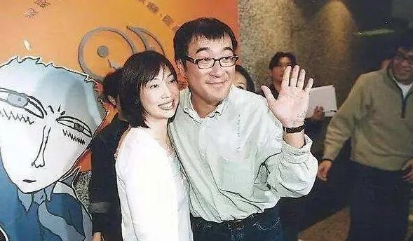 如何评价林忆莲和李宗盛的唱功?