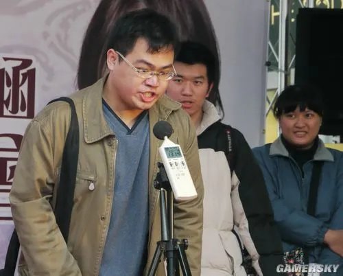 《云之遥》DOMO小组及代言人思涵与玩家同乐