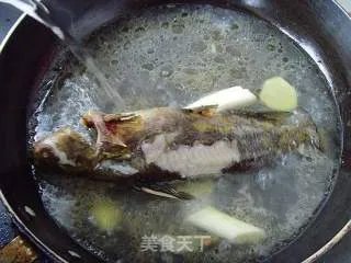 嘎鱼炖豆腐