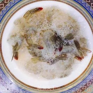满城尽带黄金甲