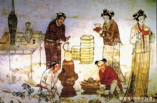 专家入墓之后,看到一桌残剩酒菜,这是什么情况?谁在里面?