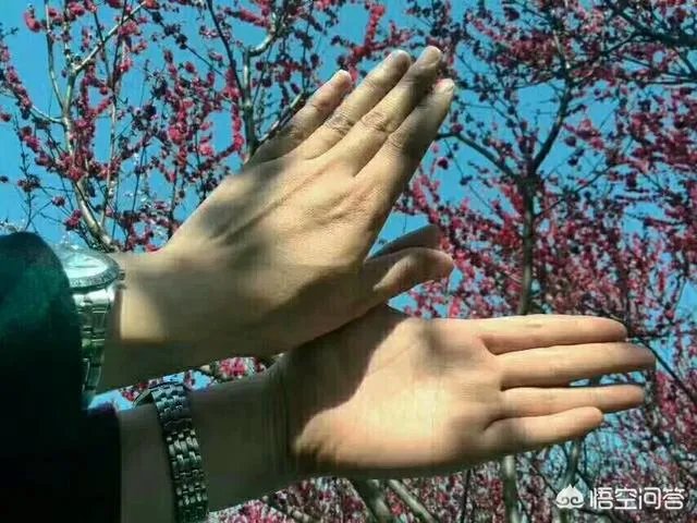 在你旅行的记忆里,哪里的女孩最美?