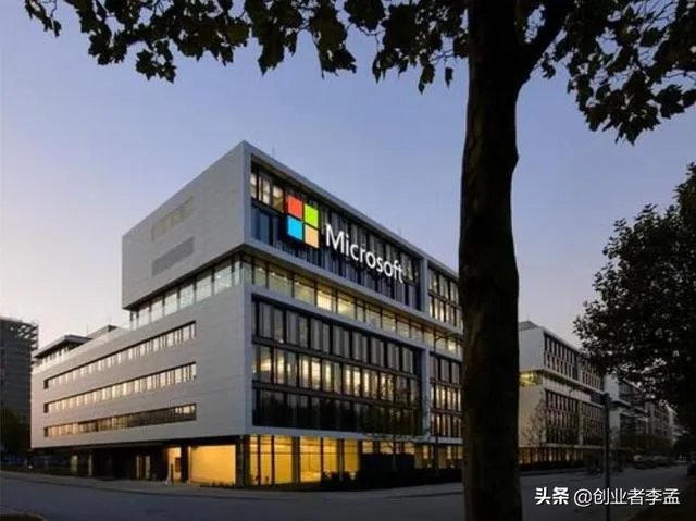 微软将永久关闭实体店，是不是意味互联网进一步蚕食实体店铺？