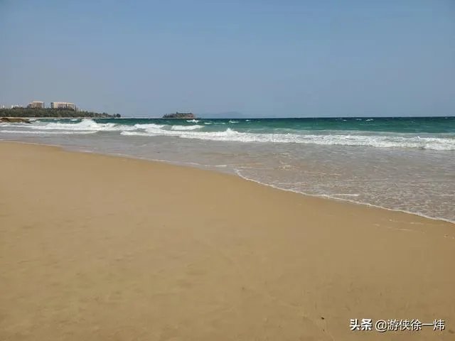 三亚哪里适合下海