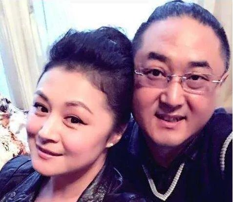 于月仙丈夫张学松发声,宣布妻子已安葬,她的遗产将如何分配?
