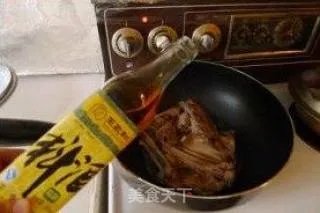 土豆炖排骨