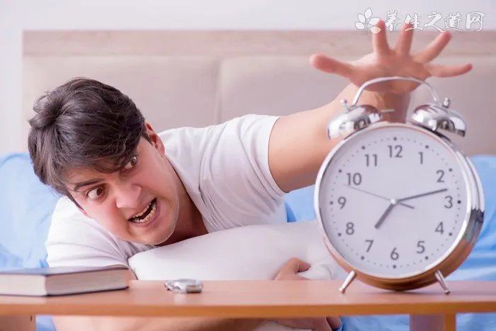 打哈欠是什么仙家来了？打哈欠流眼泪是什么仙家上身？