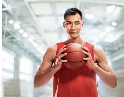 易建联年龄门事件怎么回事 真实年龄到底多大