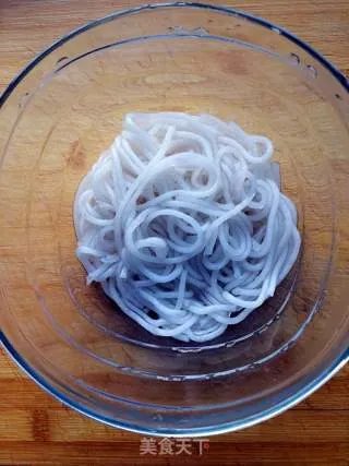 黄豆芽炒粉条
