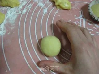 巨蛋面包