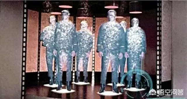 假设速度够快能出现两个自己吗？