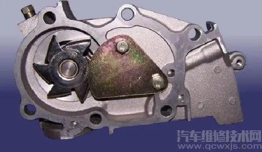 冷却系统的作用 冷却系统的组成(图解)