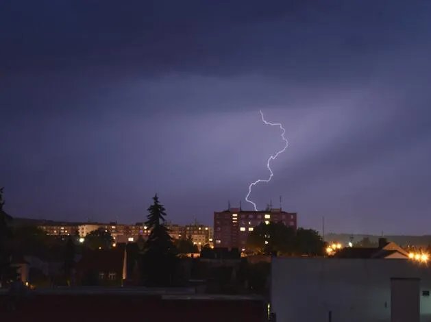 避雷针的作用 避雷针有什么好处