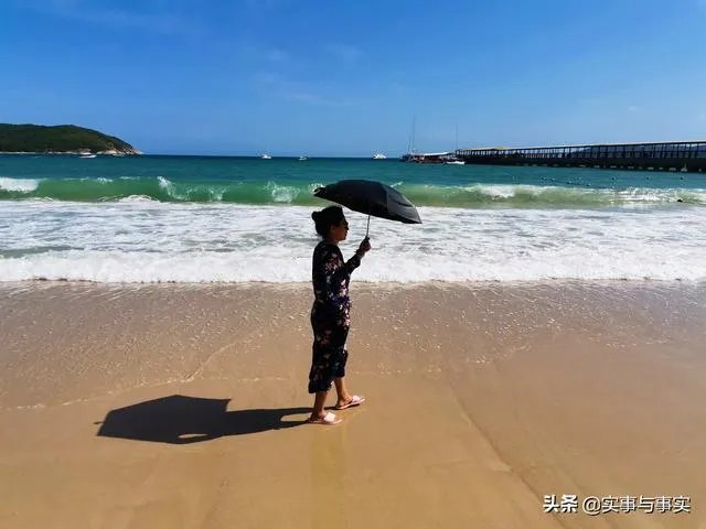 三亚哪里适合下海