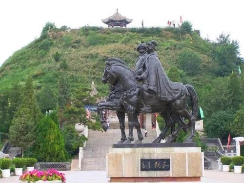 呼和浩特景点排行榜_呼和浩特旅游十大必去景点