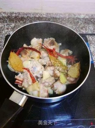 板栗烧鸡