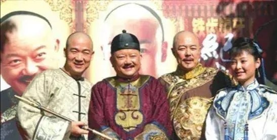 王刚的老婆解梅，有怎样的家庭背景呢？