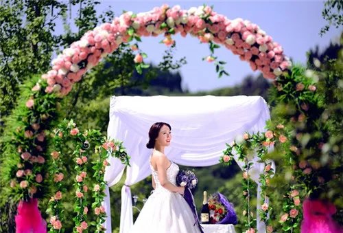 花园婚礼主题策划 花园婚礼现场布置