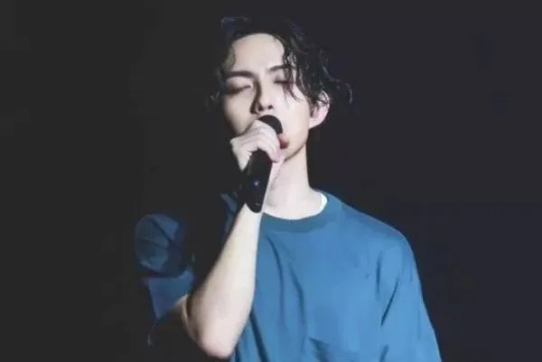 我为你付出的青春这么多年