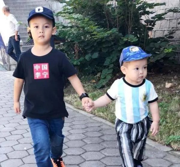 国乒王皓一家现状如何?