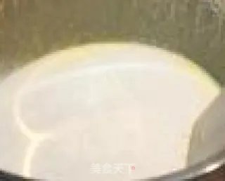 简单做出可爱的蛋糕卷-----维尼蛋糕卷
