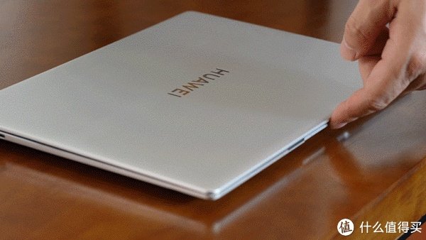 华为MateBook X Pro 2022款开箱评测:智慧办公重新定义生产力工具