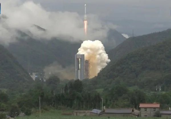 这北斗导航APP里怎么是高德地图