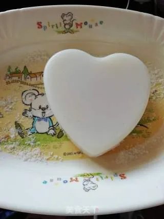 牛奶布丁