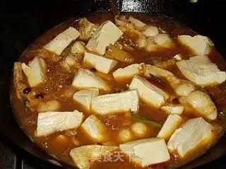 鲢鱼炖豆腐