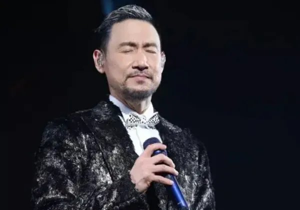 遥远的她歌词