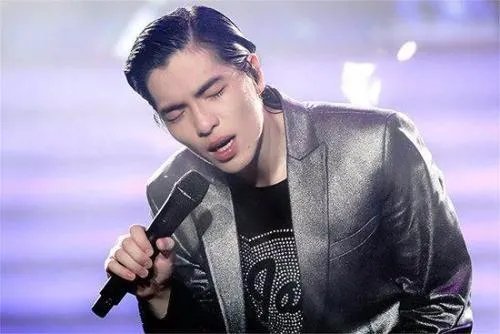 萧敬腾怎么就成了雨神呢？