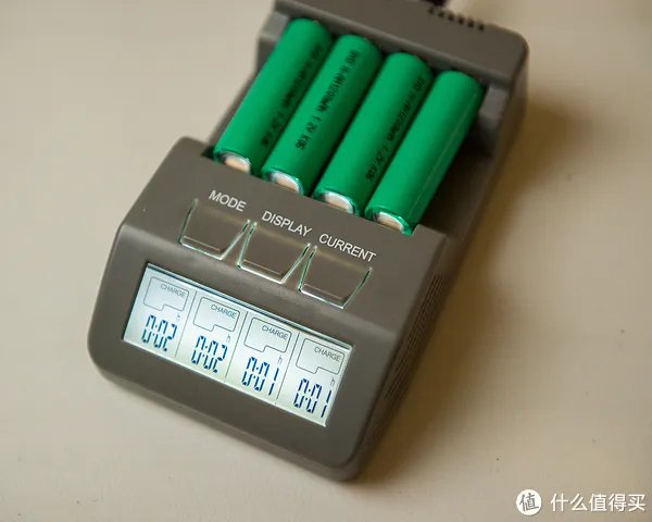 智能充电器怎么用