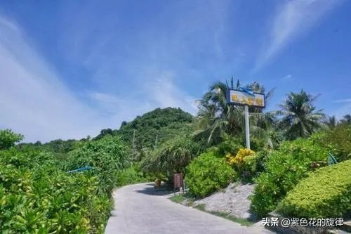 三亚哪里适合下海
