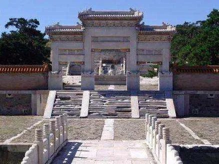 明朝皇陵为什么没被盗 清朝皇陵为何无一幸免被破坏?