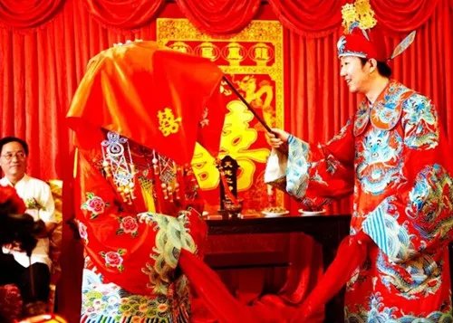 结婚主持人开场白台词 结婚司仪全套主持词