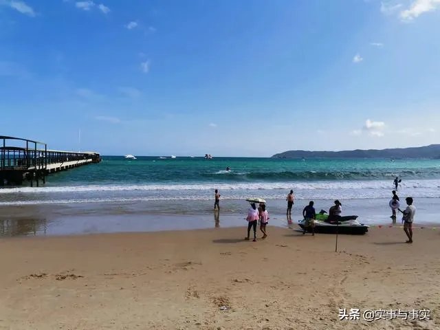 三亚哪里适合下海