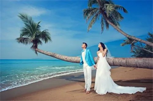 三亚婚纱照排行榜  去三亚拍婚纱照多少钱