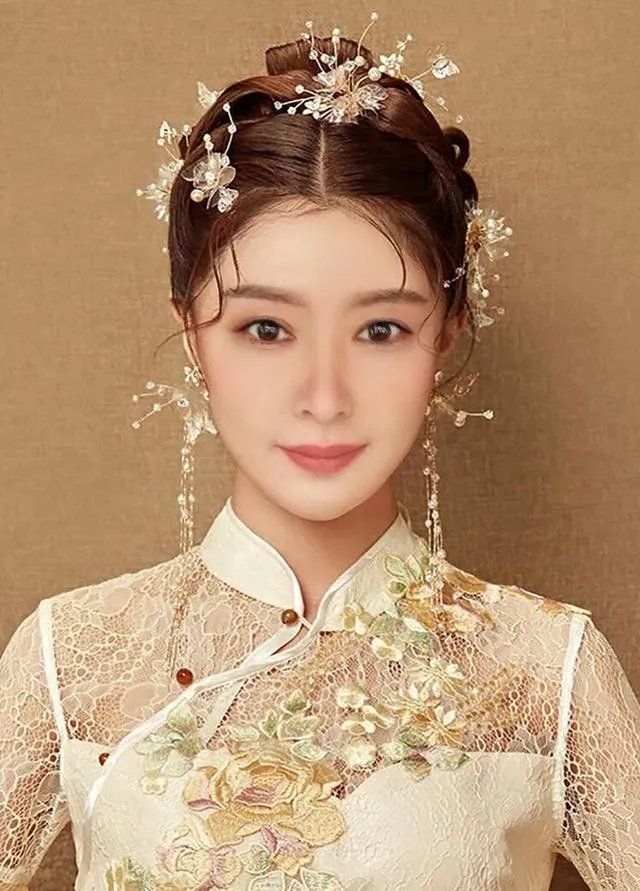 为何却很少有“男扮女装”?