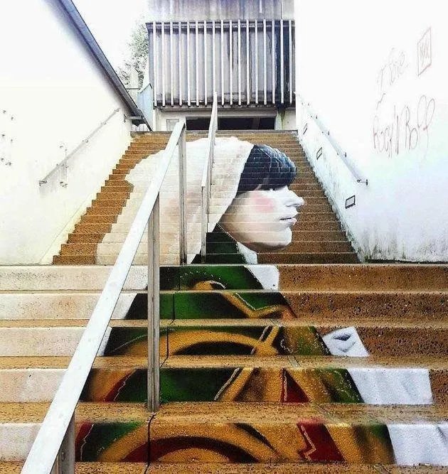美！世界各地楼梯上的街头艺术
