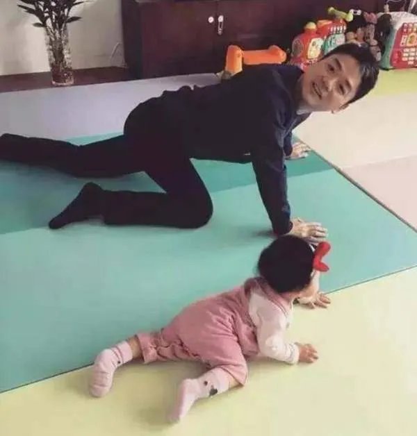 奶茶妹妹和刘强东为何如此甜蜜?