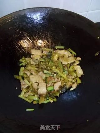 酸菜炒肉