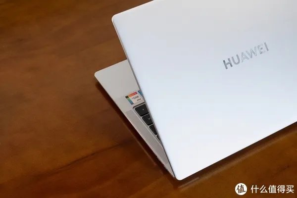 华为MateBook X Pro 2022款开箱评测：智慧办公重新定义生产力工具