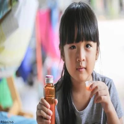 八个月宝宝发烧39.5度怎么办 家长是否该送发烧的宝宝去医院