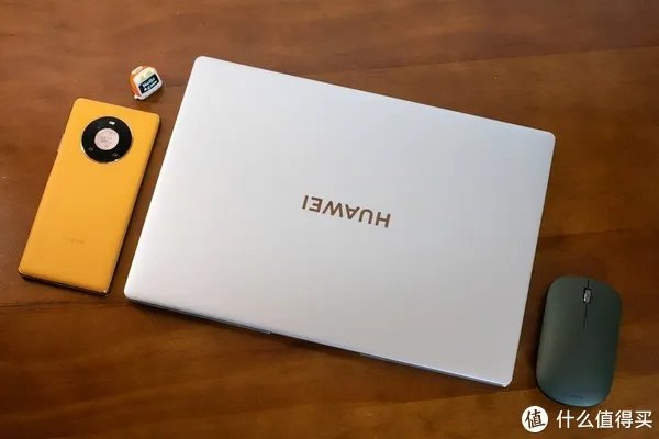 华为MateBook X Pro 2022款开箱评测:智慧办公重新定义生产力工具